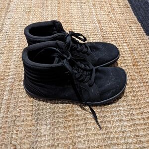 Whitin hitops men's 8 / 41